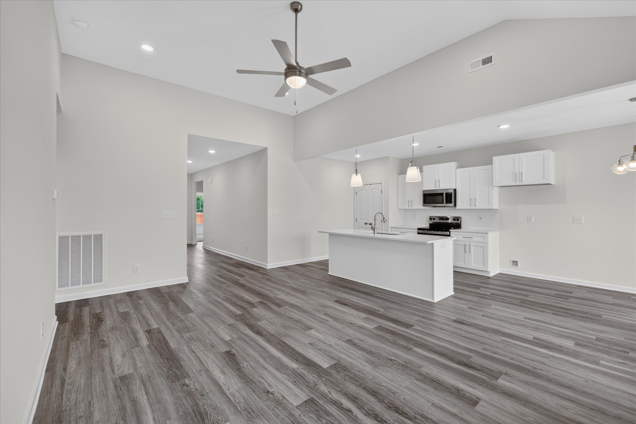 Winston | 4 Bedroom with Bonus Room