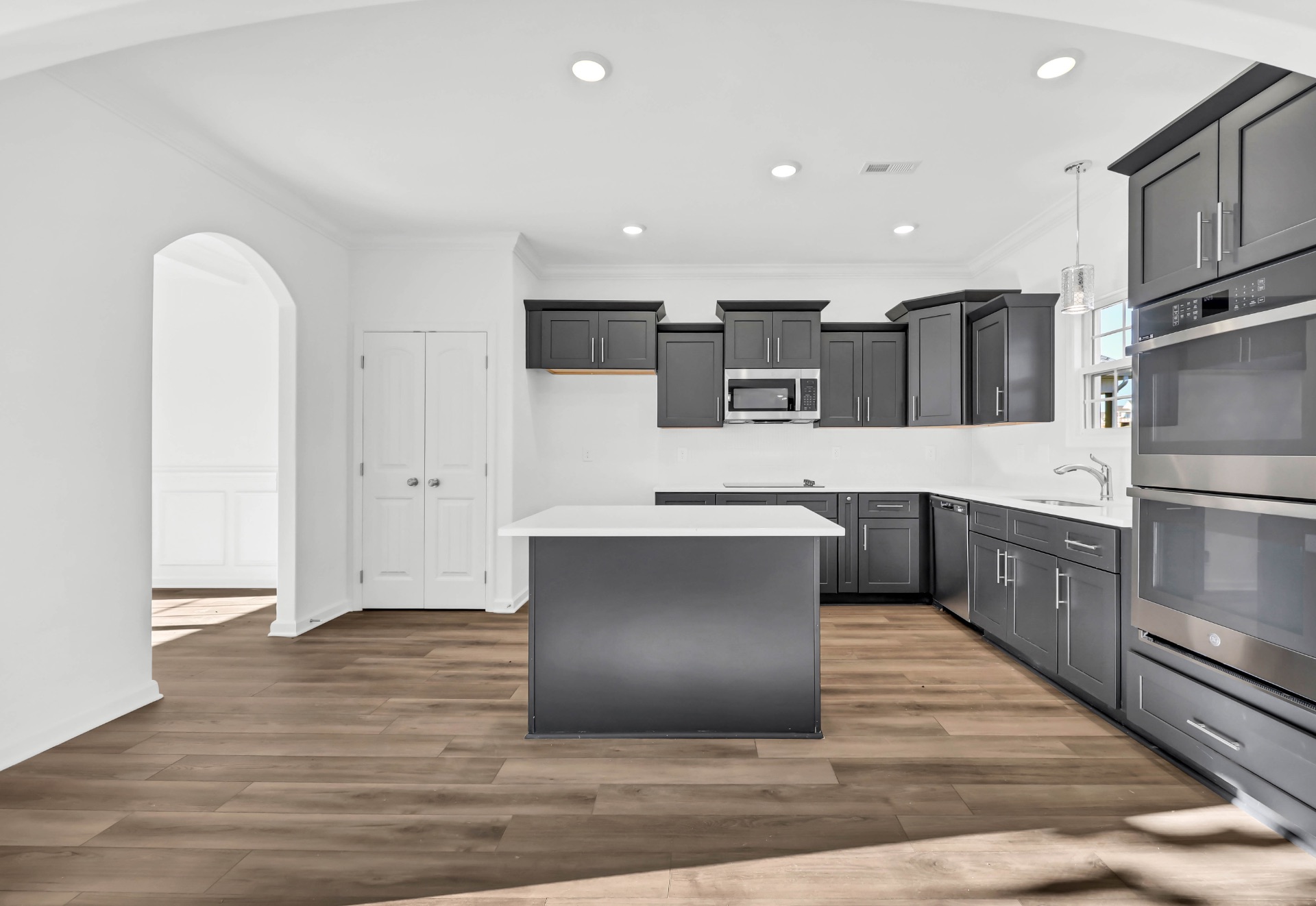 Winston | 4 Bedroom with Formal Dining