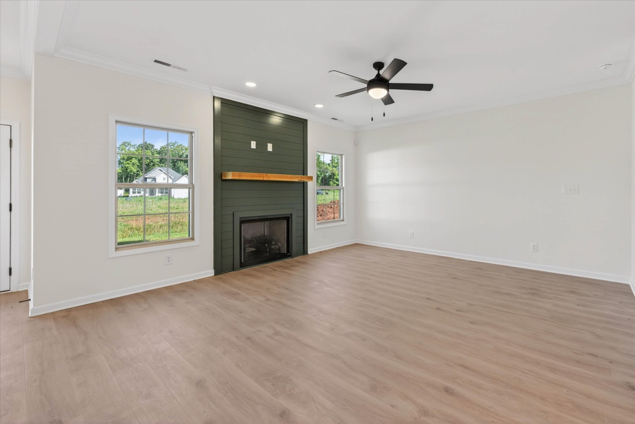 Brentwood with Bonus Room