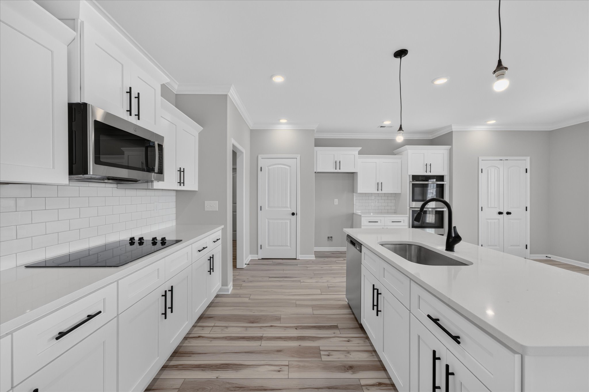 Brentwood | 2-Story Great Room